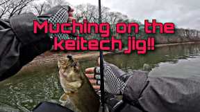 Kayak fishing Lake Chickamauga In The Rain