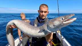 Deep Sea Wreck Fishing - Exploring Huge Shipwrecks way Offshore with a friend | The Fish Locker