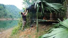 River Survival Shelter, Fish, Catch and Cook: Survival Alone | EP.314