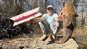 Fishing in the Swamp with a Board and some String. (Catfish Catch and Cook)